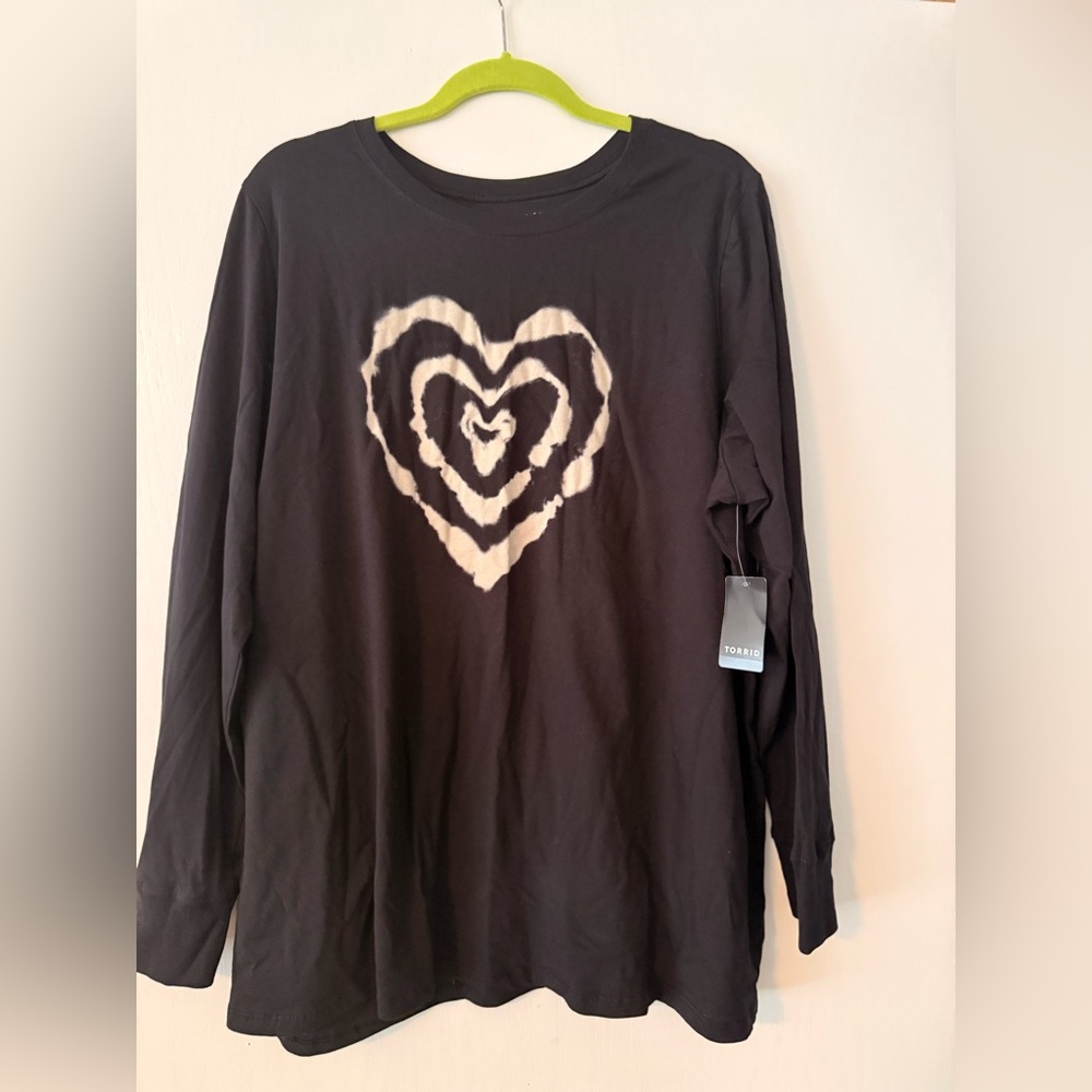 Torrid Heritage long-sleeve T-shirt